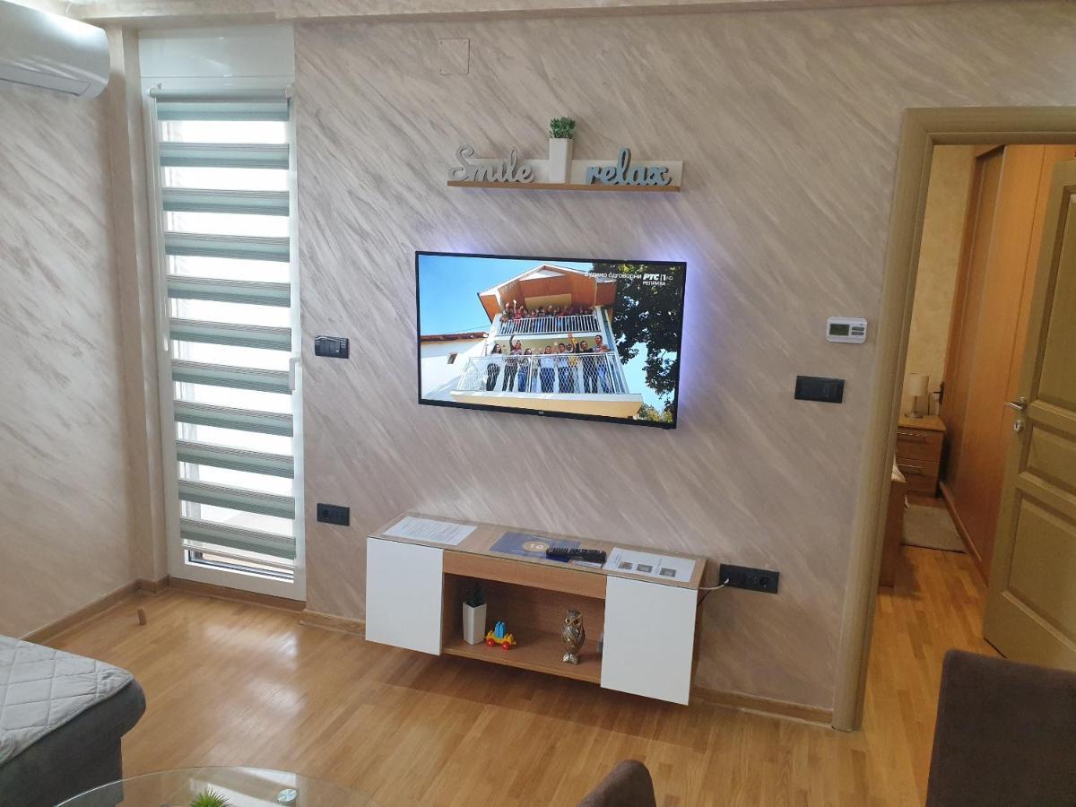 Apartman Dnd Zlatibor Sa Garazom Kültér fotó