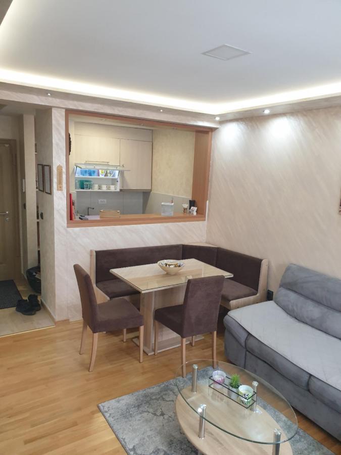 Apartman Dnd Zlatibor Sa Garazom Kültér fotó
