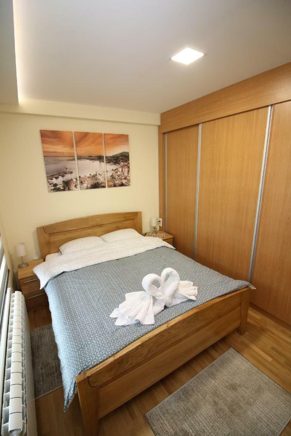 Apartman Dnd Zlatibor Sa Garazom Kültér fotó