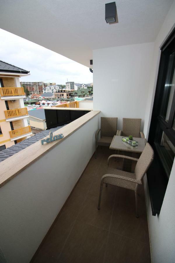 Apartman Dnd Zlatibor Sa Garazom Kültér fotó