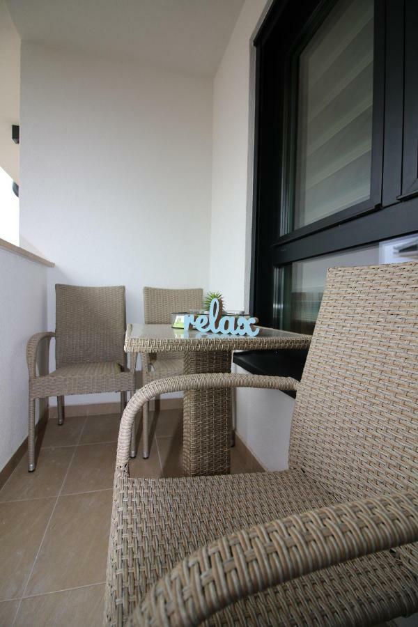 Apartman Dnd Zlatibor Sa Garazom Kültér fotó